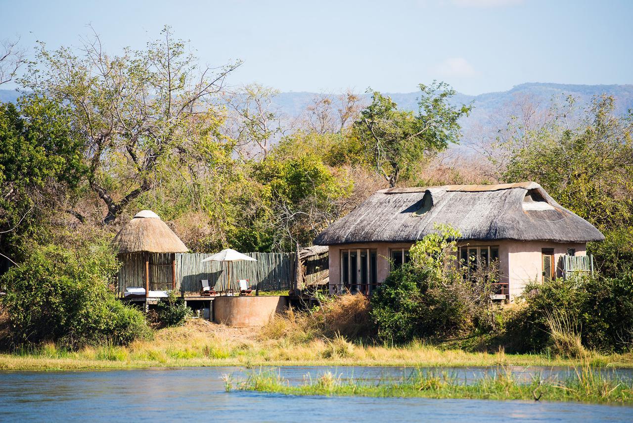 Royal Zambezi Lodge Mafuta Экстерьер фото